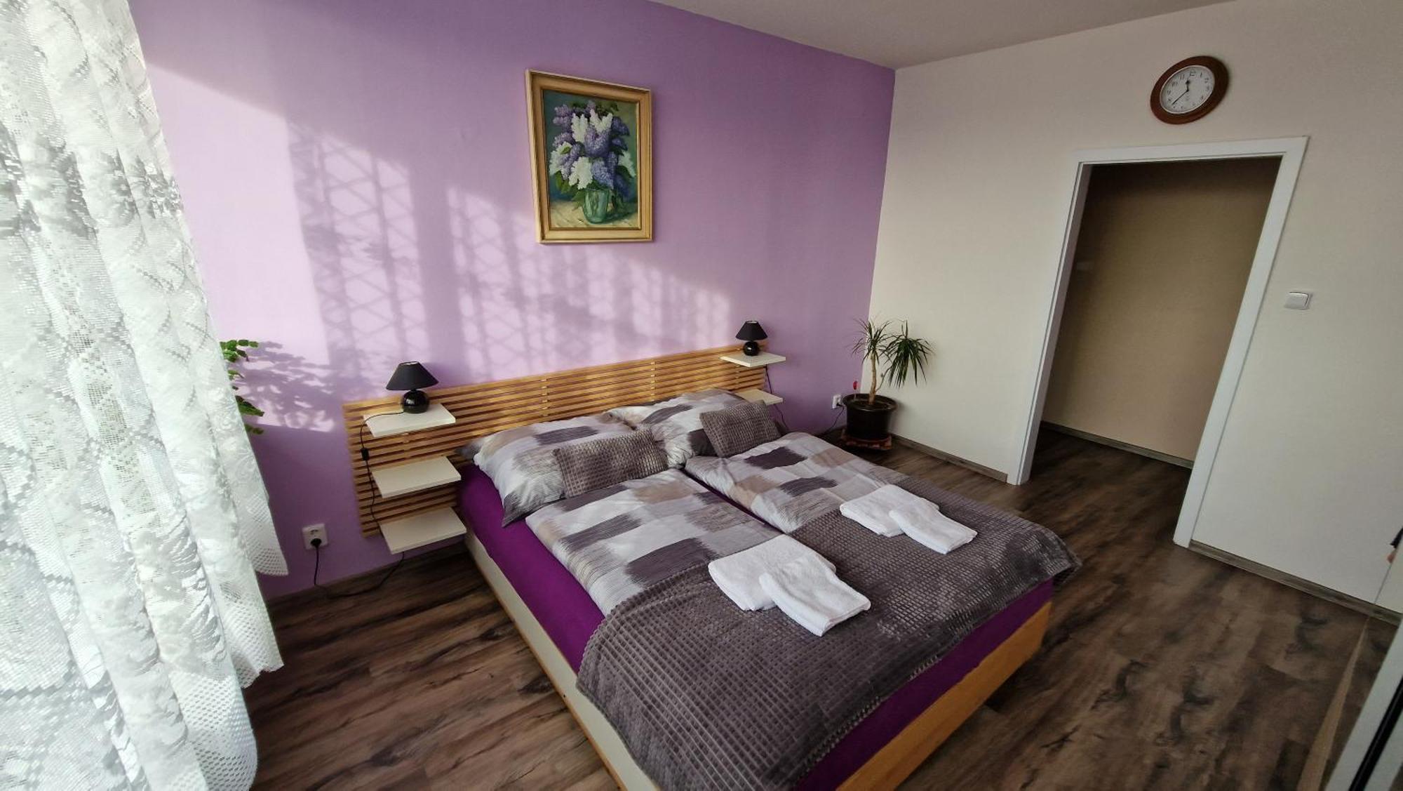 Byt S Jedinecnym Vyhledem Decin Exterior foto